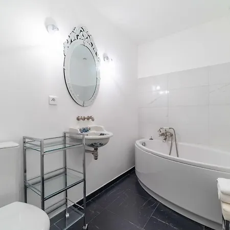 With A Panoramic View Hyeres